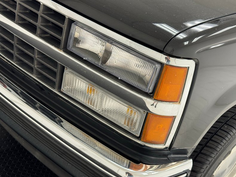 Chevrolet-Silverado-1993-Onyx-Black-Garnet-16