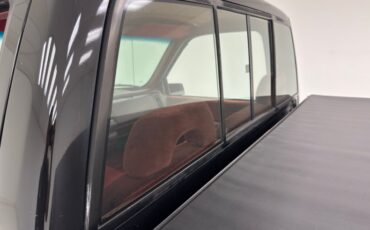 Chevrolet-Silverado-1993-Onyx-Black-Garnet-21