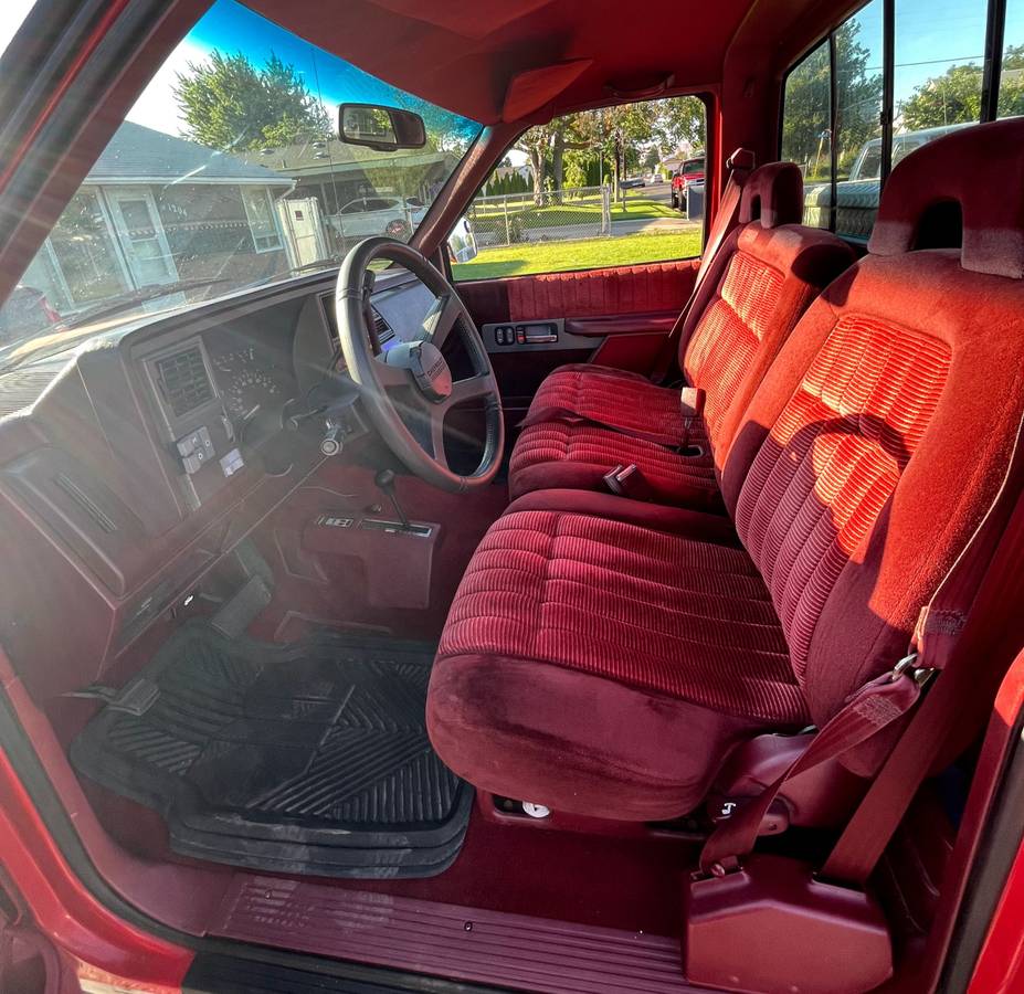 Chevrolet-Silverado-1993-red-4