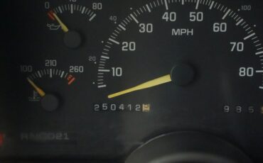 Chevrolet-Silverado-1994-Purple-Maroon-35