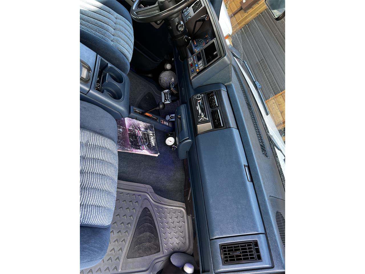 Chevrolet-Silverado-1994-White-Blue-17