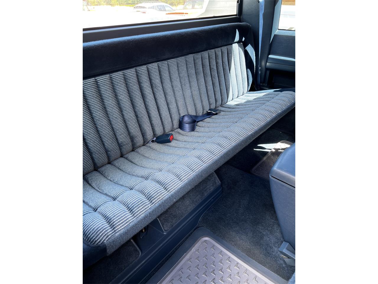 Chevrolet-Silverado-1994-White-Blue-35