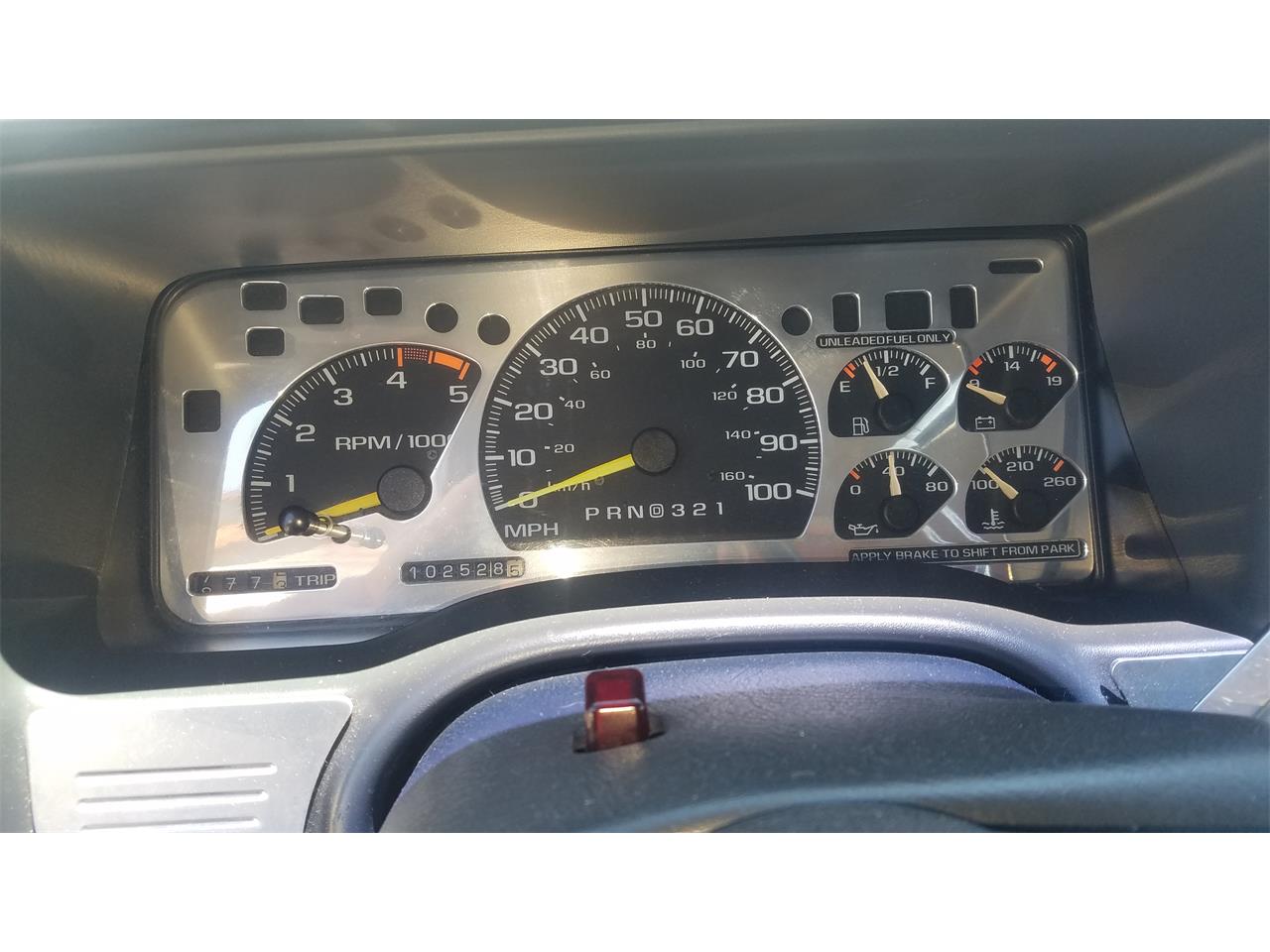 Chevrolet-Silverado-1995-red-gray-22