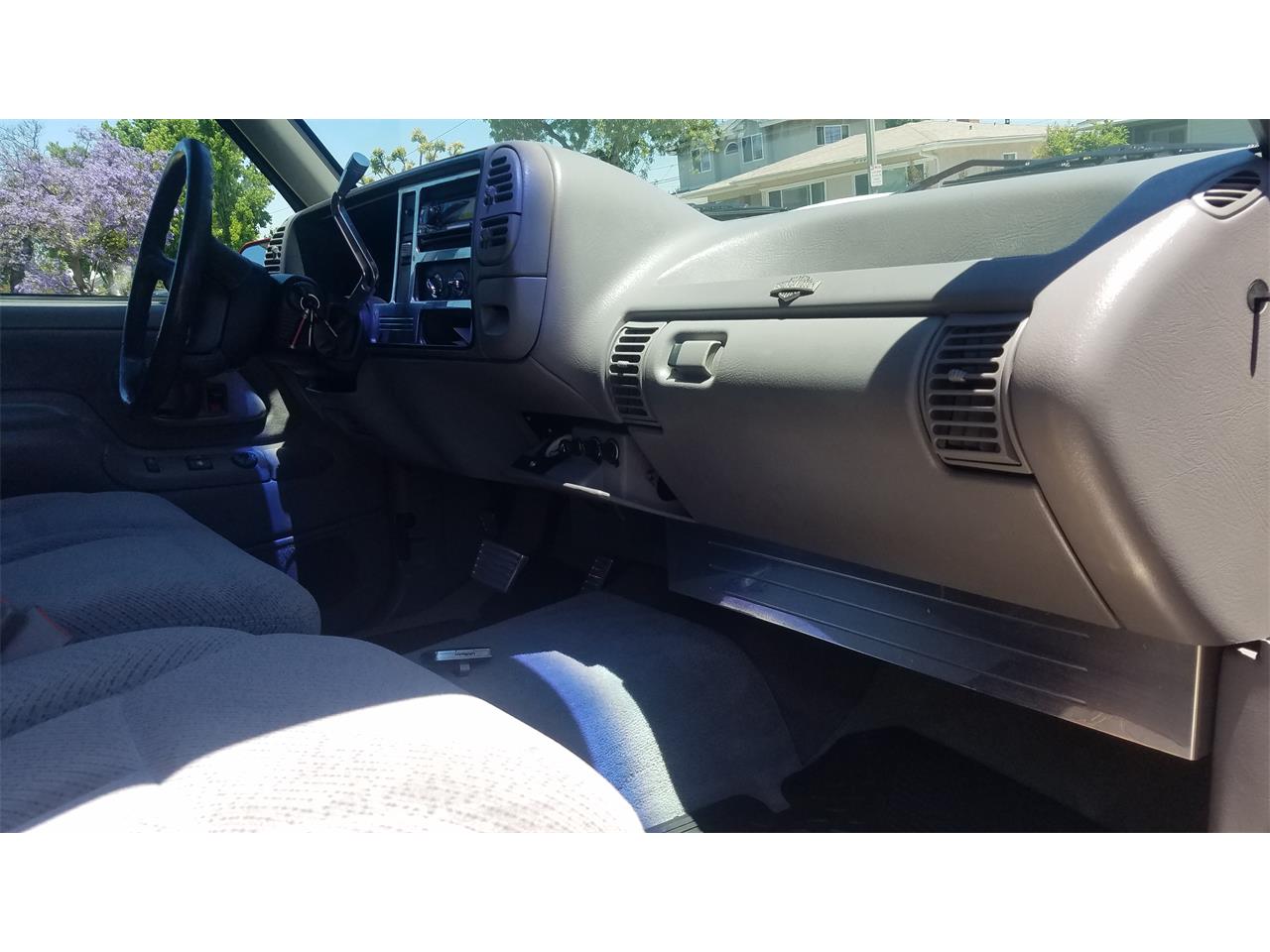 Chevrolet-Silverado-1995-red-gray-23