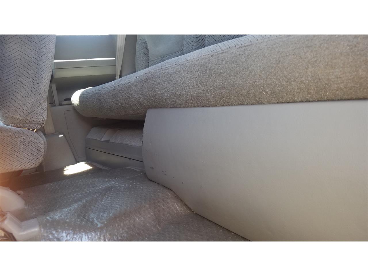 Chevrolet-Silverado-1995-red-gray-25