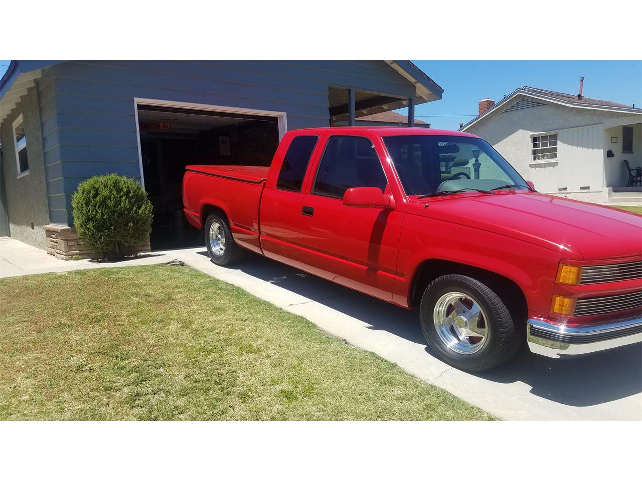 Chevrolet-Silverado-1995-red-gray-3