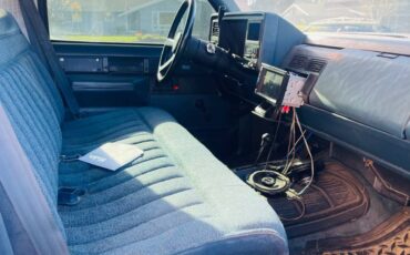 Chevrolet-Silverado-2500-1988-5