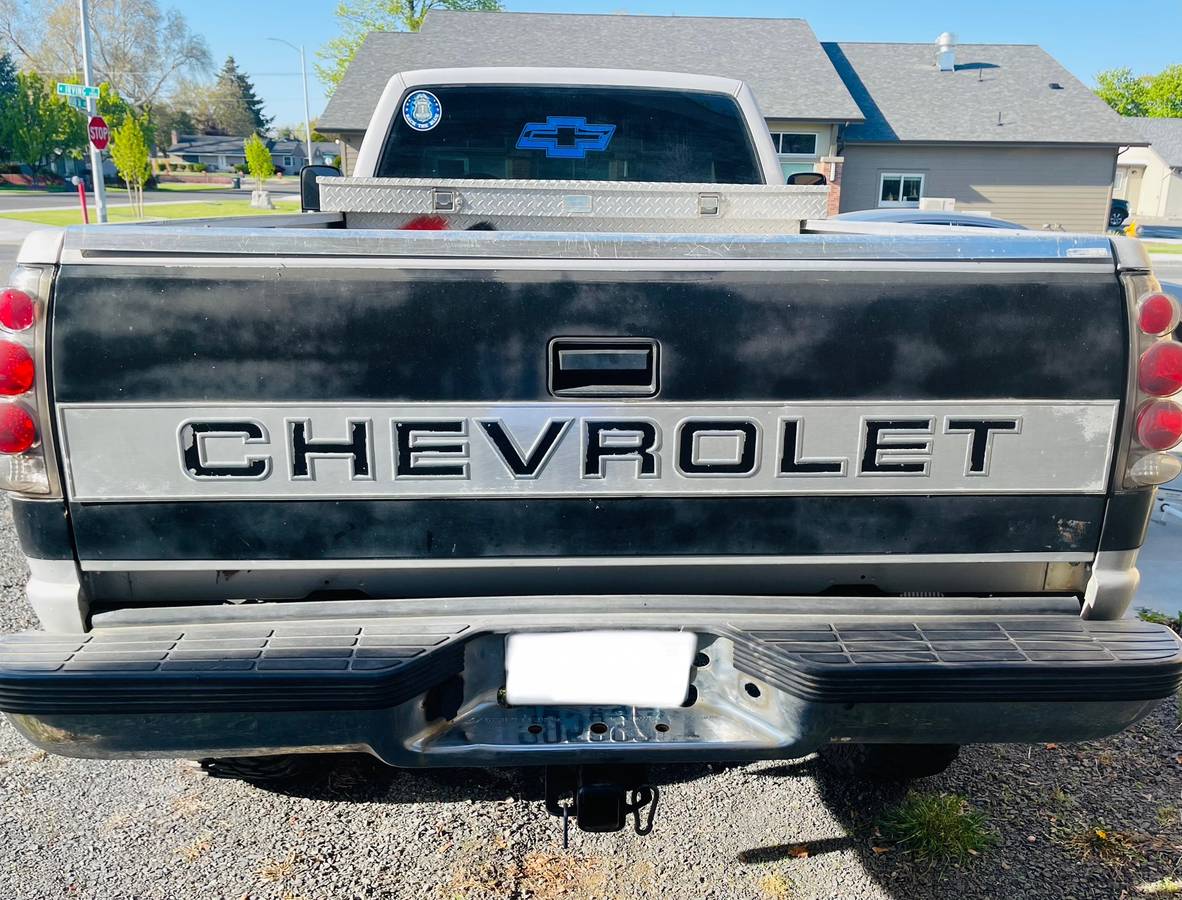 Chevrolet-Silverado-2500-1988-8