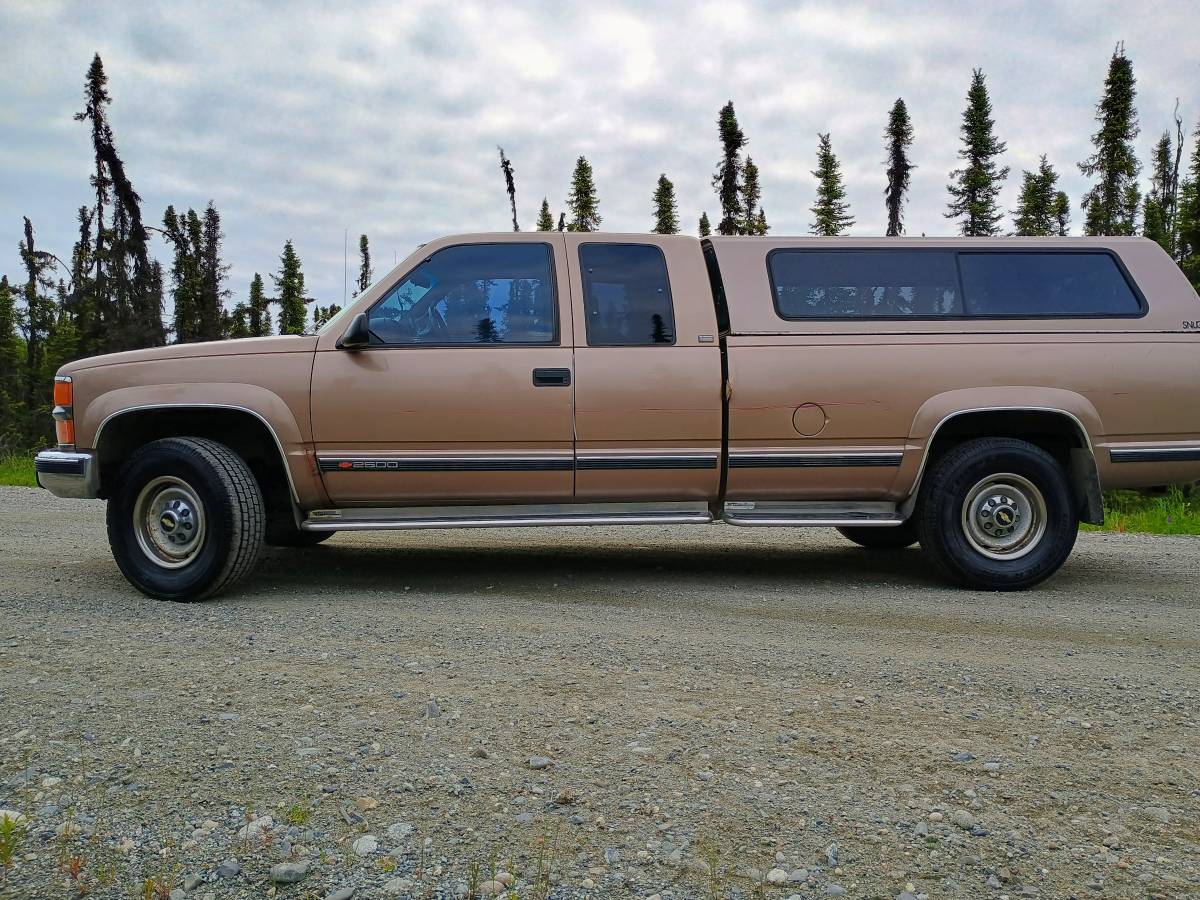 Chevrolet-Silverado-2500hd-diesel-1995-5