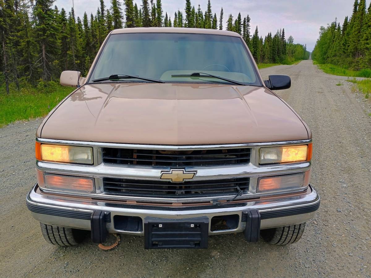 Chevrolet-Silverado-2500hd-diesel-1995-6