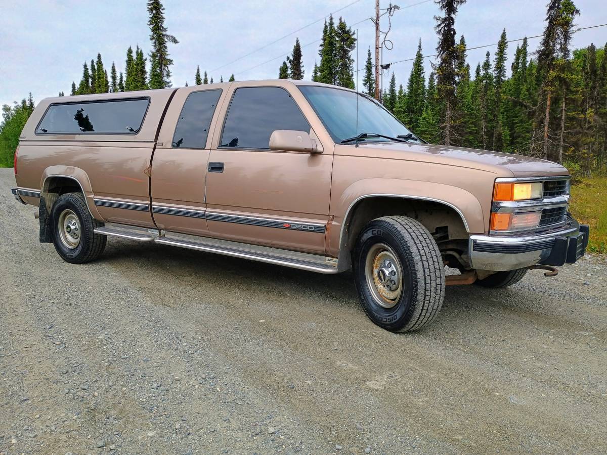 Chevrolet-Silverado-2500hd-diesel-1995