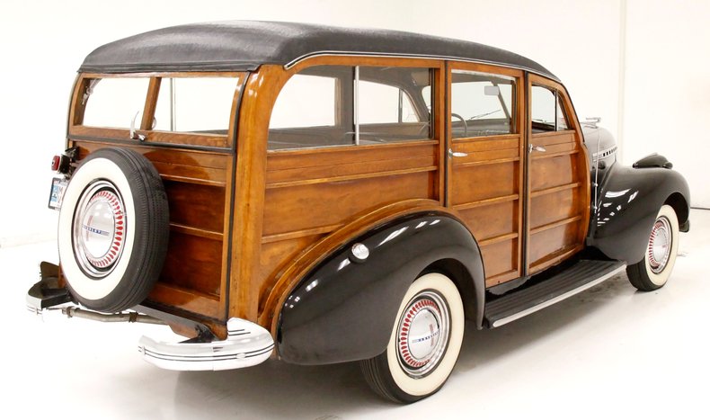 Chevrolet-Special-deluxe-1940-Black-Saddle-11