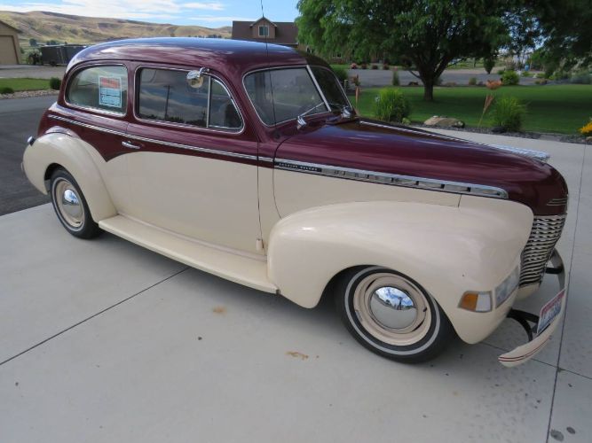Chevrolet-Special-deluxe-1940-Red-16