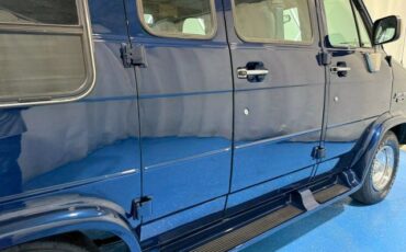 Chevrolet-Sportvan-G20-1995-Van-11