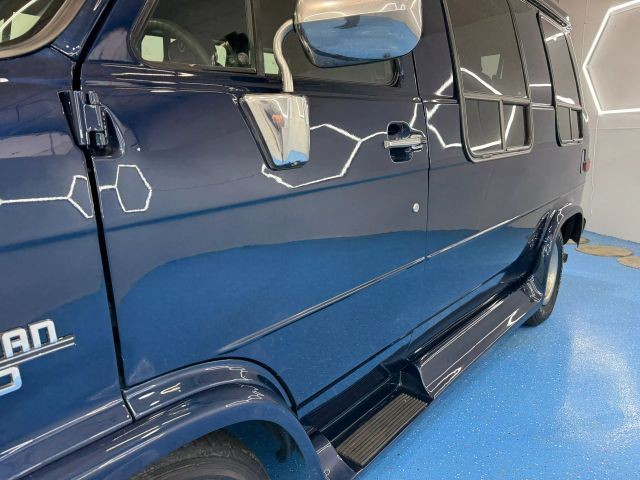 Chevrolet-Sportvan-G20-1995-Van-15