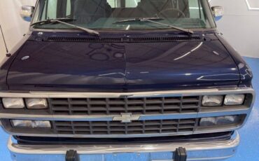 Chevrolet-Sportvan-G20-1995-Van-16