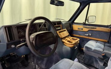 Chevrolet-Sportvan-G20-1995-Van-20