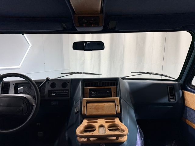 Chevrolet-Sportvan-G20-1995-Van-26