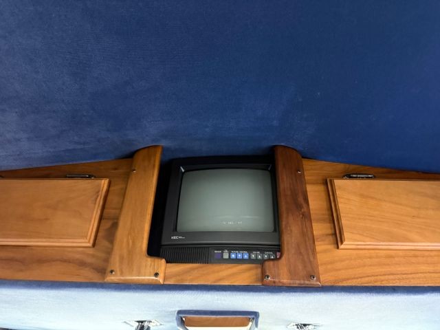 Chevrolet-Sportvan-G20-1995-Van-28