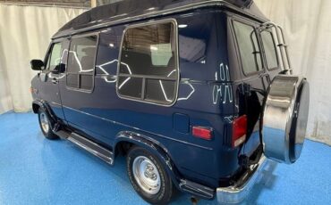 Chevrolet-Sportvan-G20-1995-Van-3