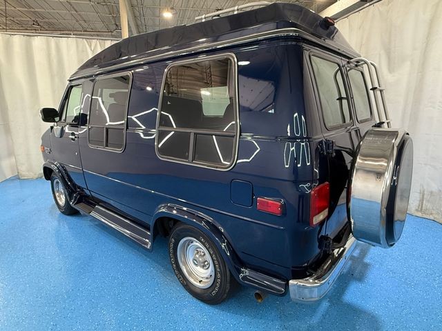 Chevrolet-Sportvan-G20-1995-Van-3