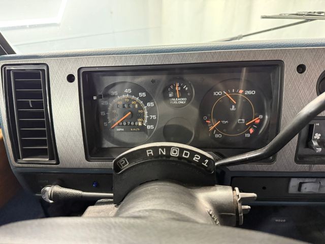 Chevrolet-Sportvan-G20-1995-Van-37