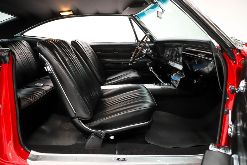 Chevrolet-Ss-1967-Bolero-Red-Black-45