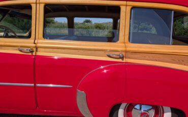 Chevrolet-Styleline-1951-Bright-Red-Tan-13
