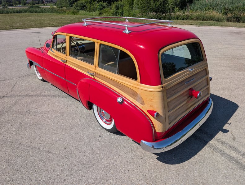 Chevrolet-Styleline-1951-Bright-Red-Tan-35