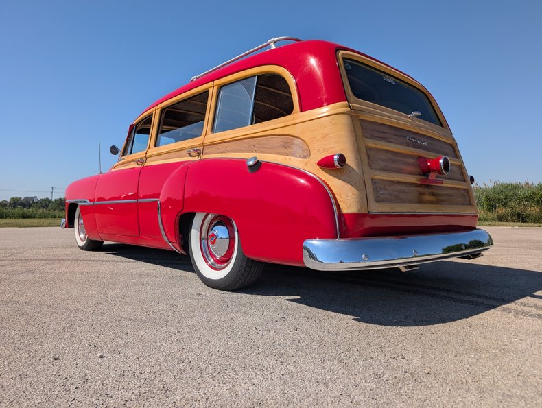Chevrolet-Styleline-1951-Bright-Red-Tan-36