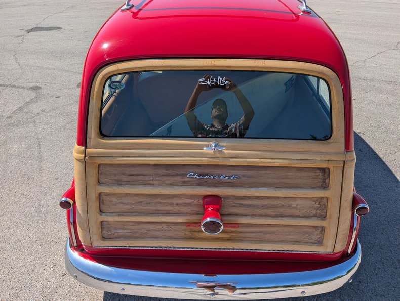 Chevrolet-Styleline-1951-Bright-Red-Tan-43
