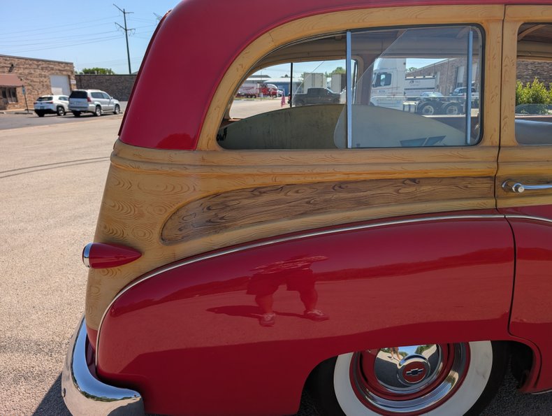 Chevrolet-Styleline-1951-Bright-Red-Tan-45