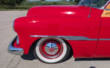 Chevrolet-Styleline-1951-Bright-Red-Tan-5