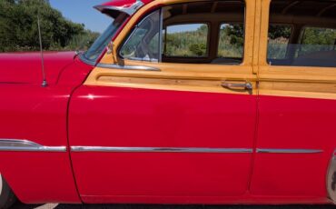 Chevrolet-Styleline-1951-Bright-Red-Tan-7