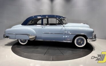 Chevrolet-Styleline-1952-2-Door-Sedan-10