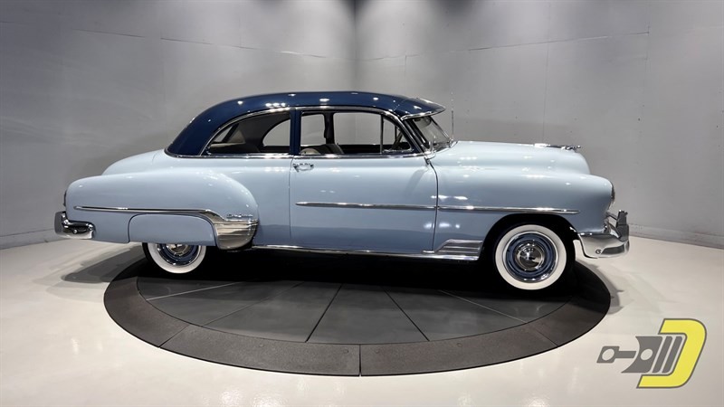 Chevrolet-Styleline-1952-2-Door-Sedan-10