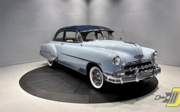 Chevrolet-Styleline-1952-2-Door-Sedan-12