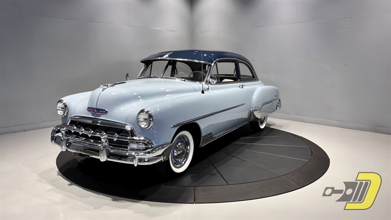 Chevrolet-Styleline-1952-2-Door-Sedan-15