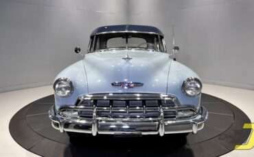Chevrolet-Styleline-1952-2-Door-Sedan-16