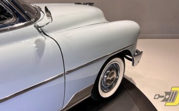 Chevrolet-Styleline-1952-2-Door-Sedan-21