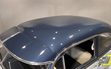 Chevrolet-Styleline-1952-2-Door-Sedan-23