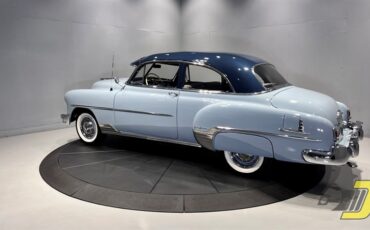 Chevrolet-Styleline-1952-2-Door-Sedan-3
