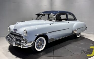 Chevrolet-Styleline-1952-2-Door-Sedan-32