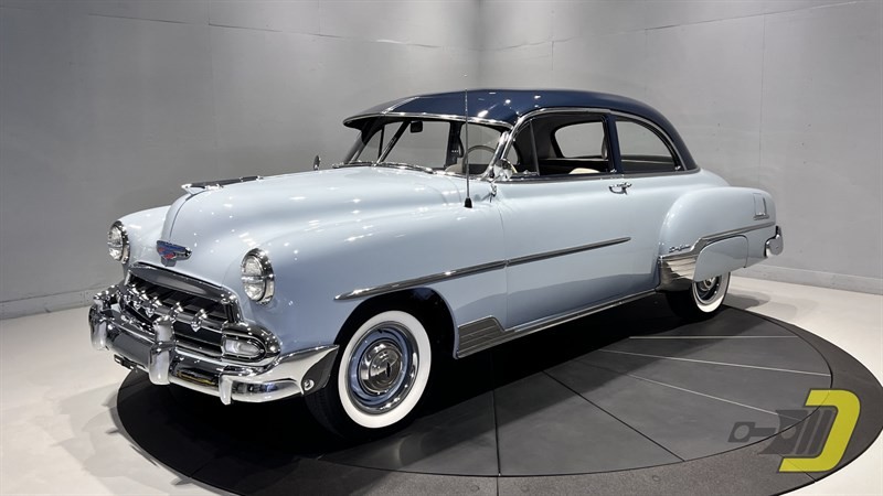 Chevrolet-Styleline-1952-2-Door-Sedan-32