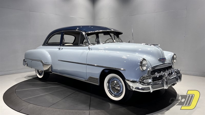 Chevrolet-Styleline-1952-2-Door-Sedan-34