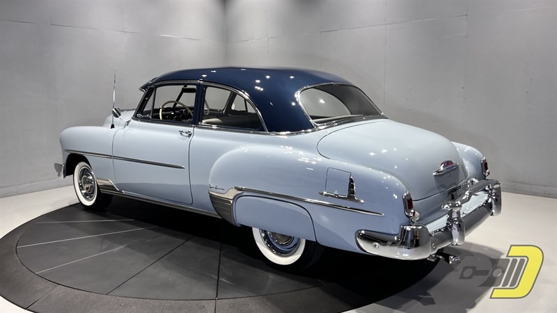 Chevrolet-Styleline-1952-2-Door-Sedan-35
