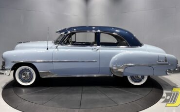 Chevrolet-Styleline-1952-2-Door-Sedan-36