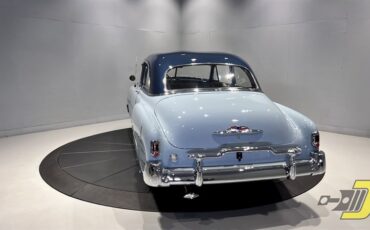 Chevrolet-Styleline-1952-2-Door-Sedan-5