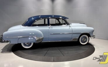 Chevrolet-Styleline-1952-2-Door-Sedan-9