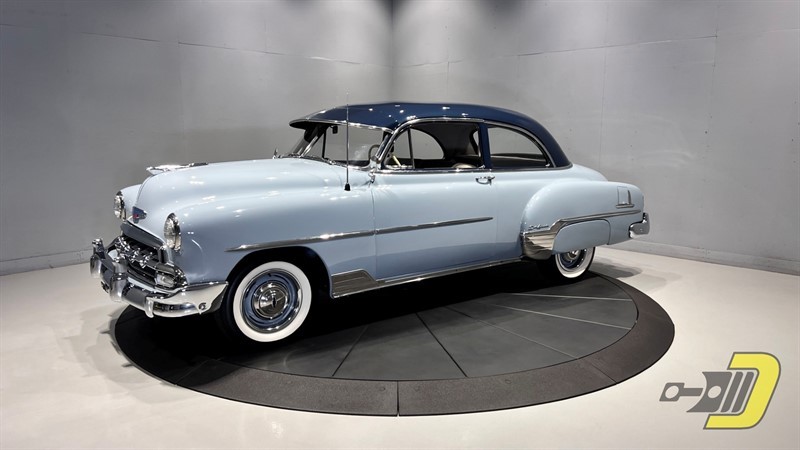 Chevrolet-Styleline-1952-2-Door-Sedan